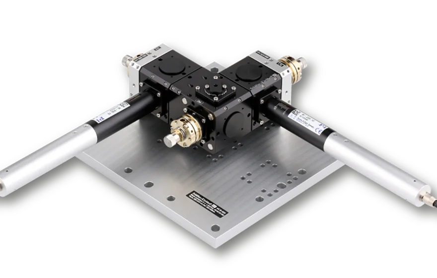 Dichroic Beam Combiner